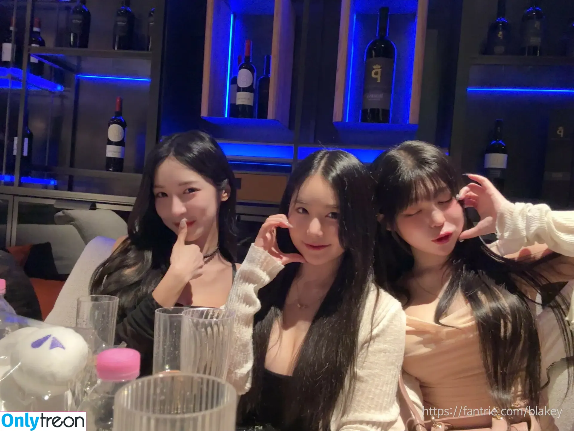 wngml774 nude photo #0078 (hkbal2 / 흑발이♥)