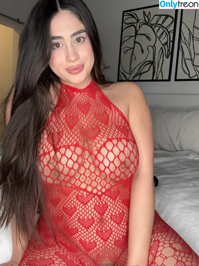 Woahval nude photo #0050 (woahvalll)