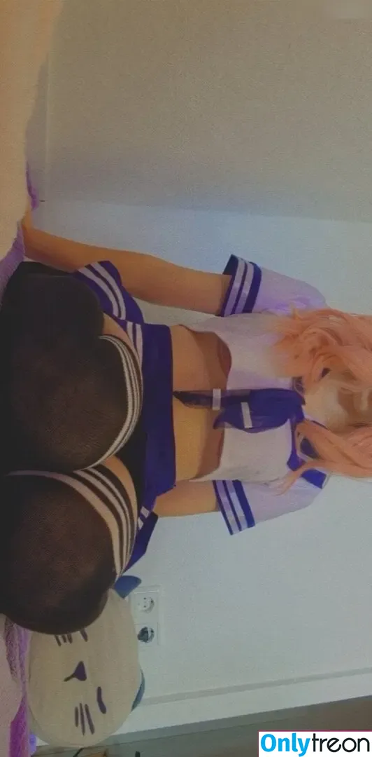 wolffoolyy nude photo #0004 (LittleWolfi / littlewolfiii)