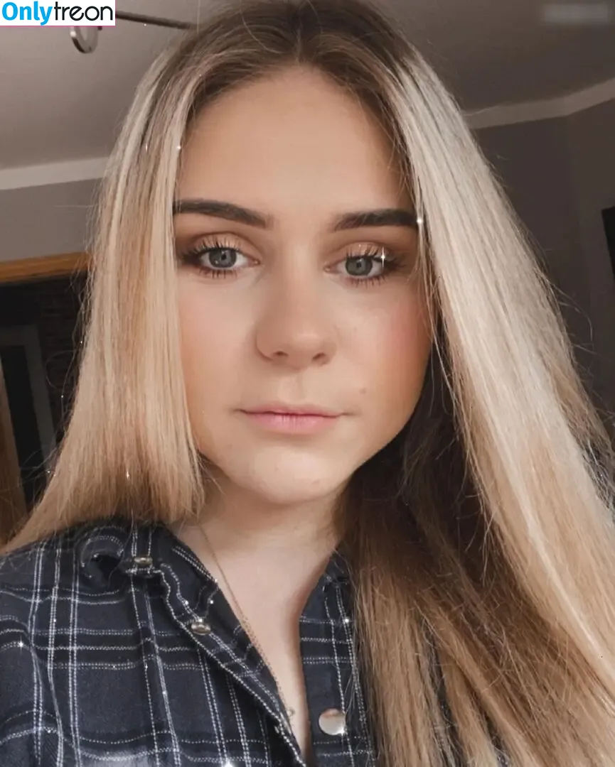 Wollnys nude photo #0011 (Wollnys)