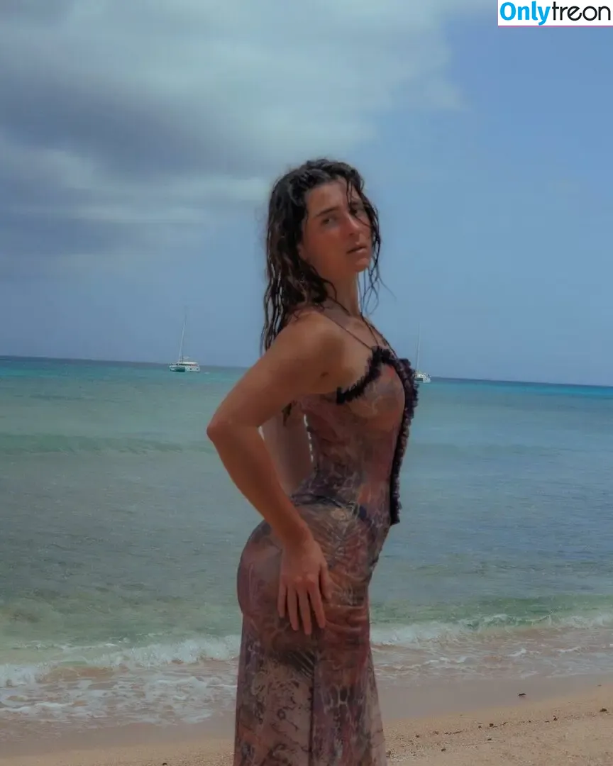Wonder.miz nude photo #0022 (wondergirlvzla / wondermiz)