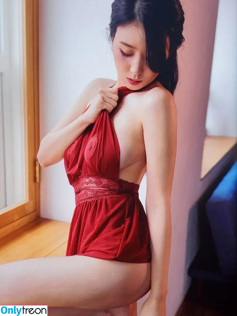 Woohyeon голая photo #0153 (KimWooHye0n / Leeheeeun / woohye0n)