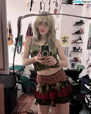 wormsheriff / Olivia O nude photo #0025