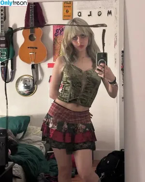 wormsheriff / Olivia O nude photo #0030
