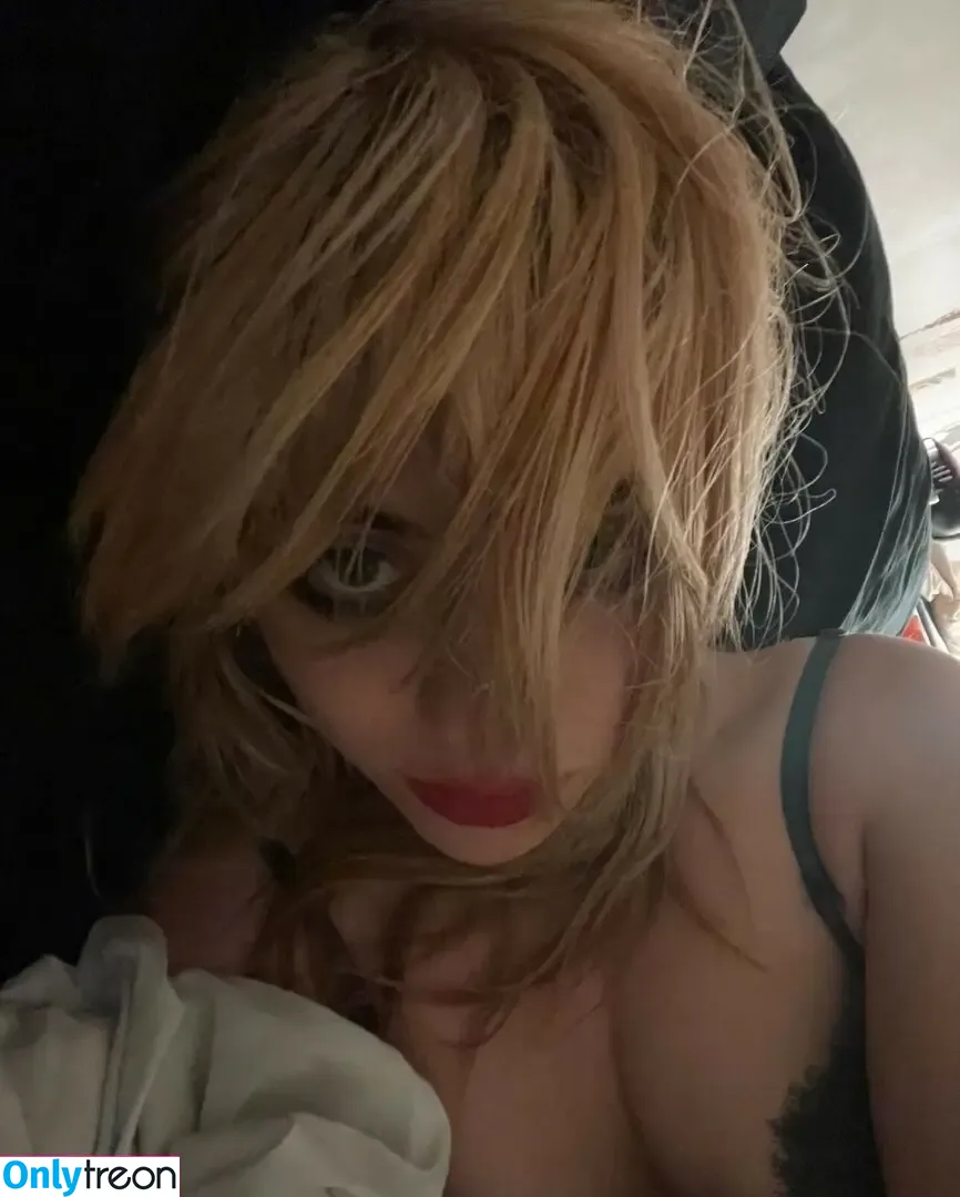 wormsheriff nude photo #0004 (Olivia O)