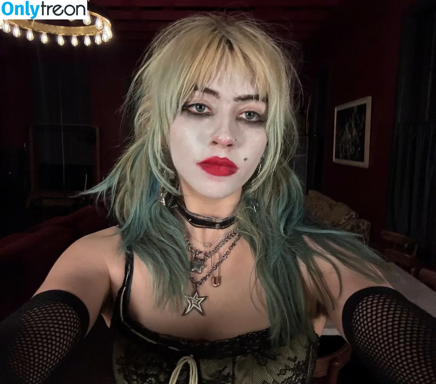 wormsheriff nude photo #0075 (Olivia O)