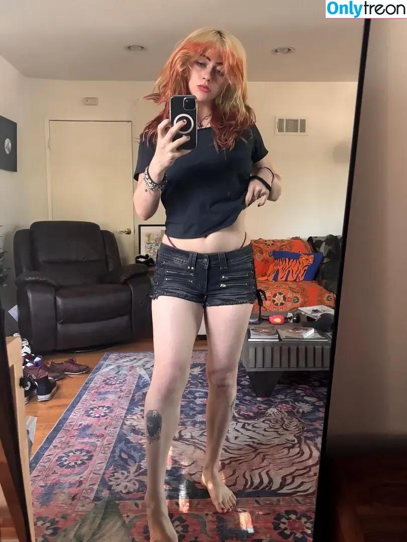 wormsheriff nude photo #0163 (Olivia O)