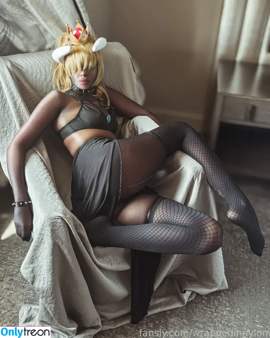 wrappedinnylon nude photo #0101 (wrappedinnylon)