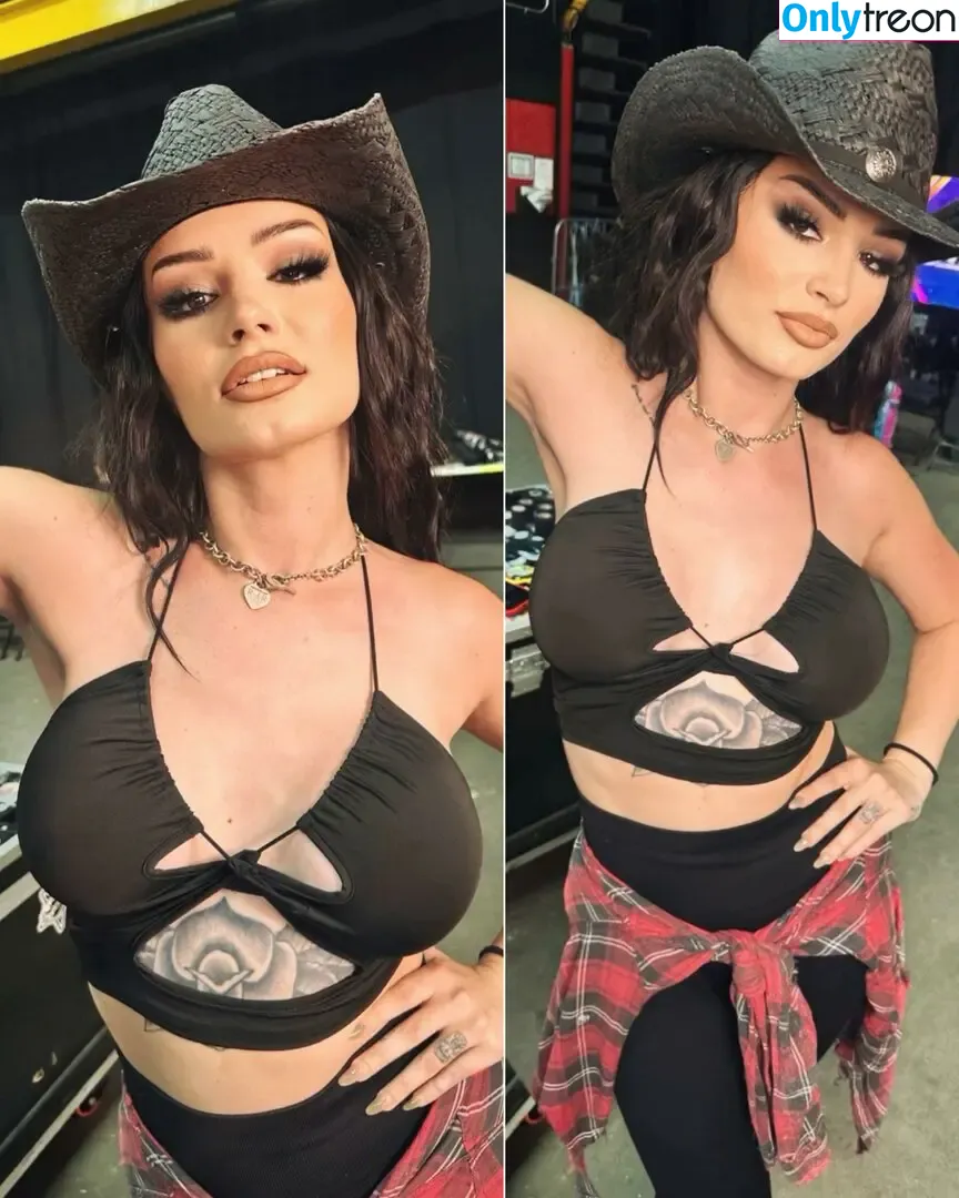 WWE's Paige nude photo #0011 (Saraya Bevis / realtonistorm / saraya)