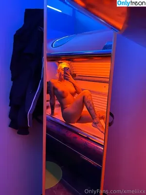  nude photo #0004