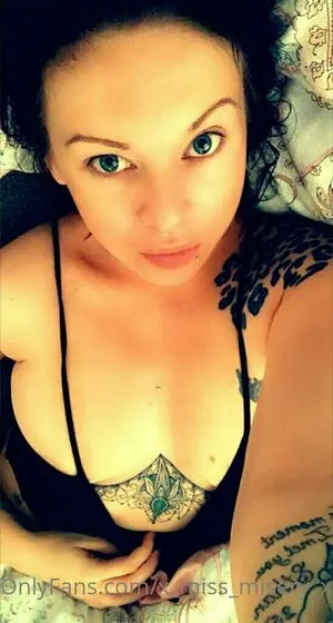 x_miss_misery_x / miss.x.misery nude photo #0032