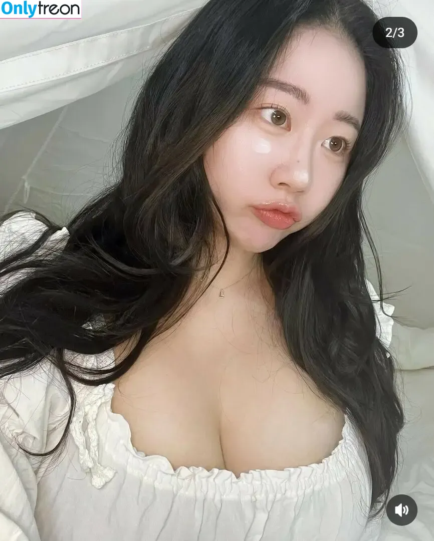 x_yakamoz nude photo #0026 (x_yakamoz)