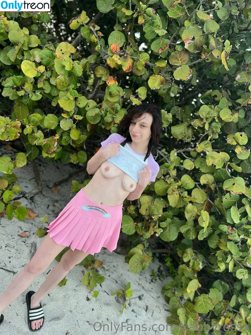 xabbyrossx голая photo #0170 (xabbyabbyx)