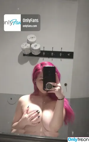  nude photo #0002