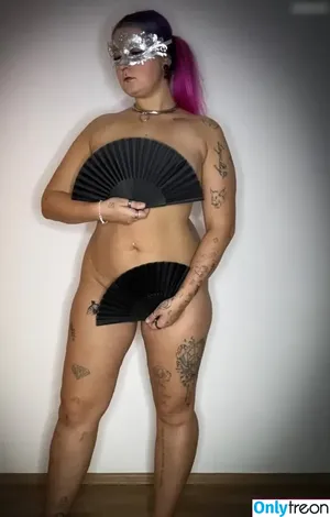  nude photo #0009