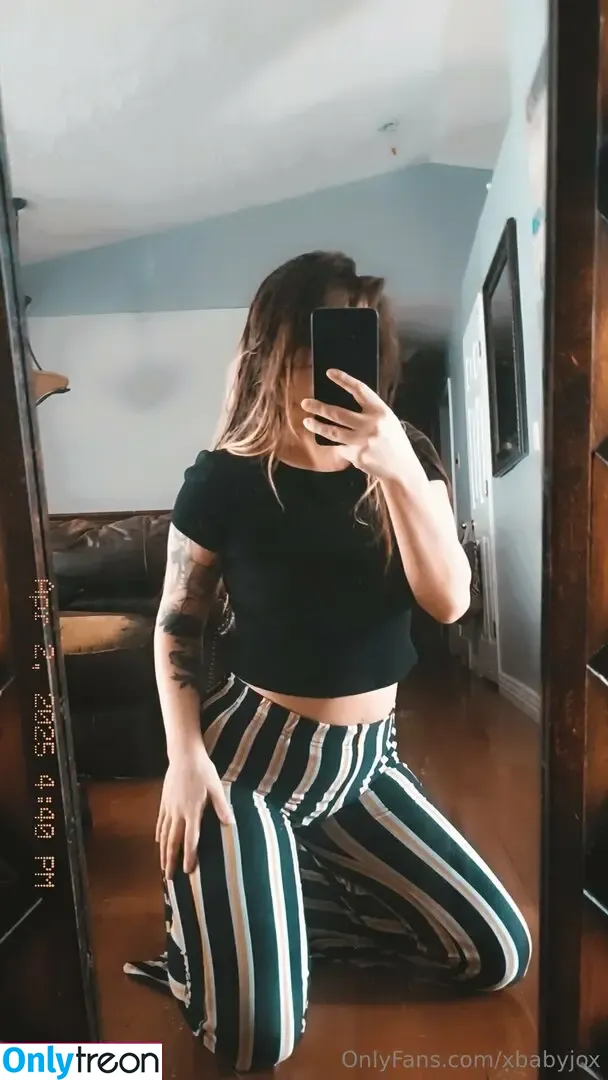 xbabyjox голая photo #0028 (xbabyjox)