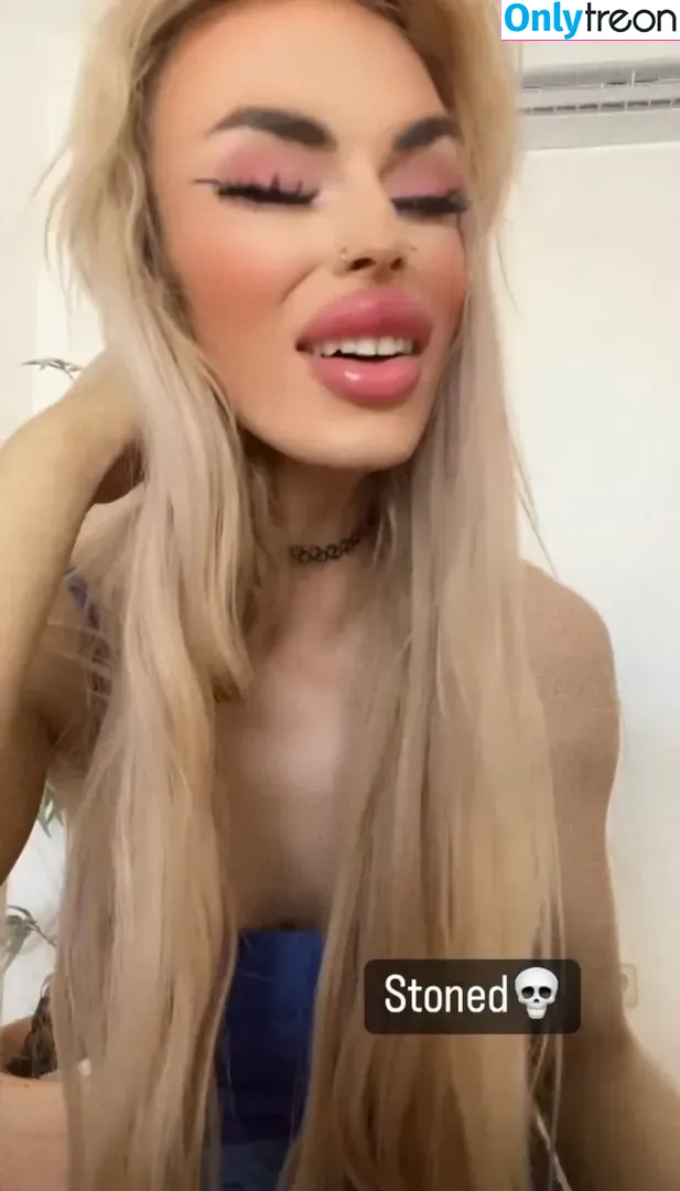 xbarbie_malibux nude photo #0011 (stacymalibubarbie)