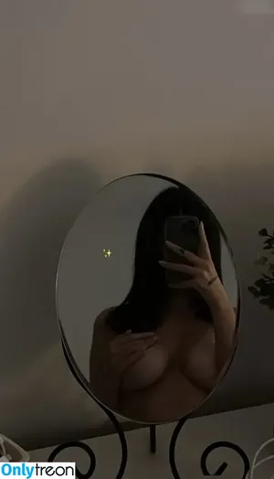  nude photo #0006