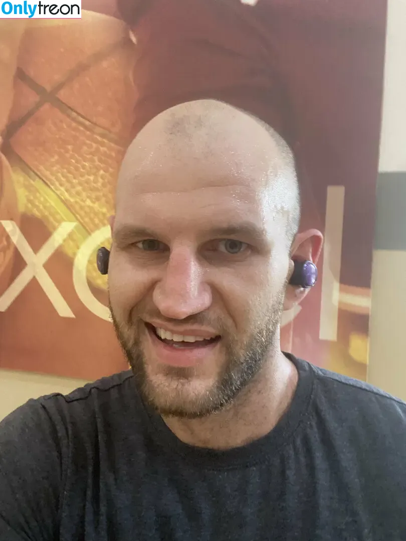 xbrianomallyx голая photo #0012 (xbrianamiller)