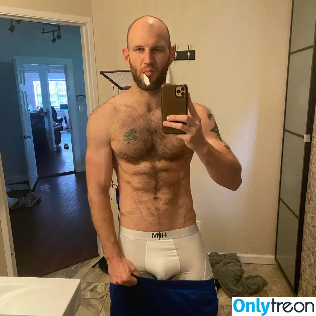 xbrianomallyx голая photo #0024 (xbrianamiller)