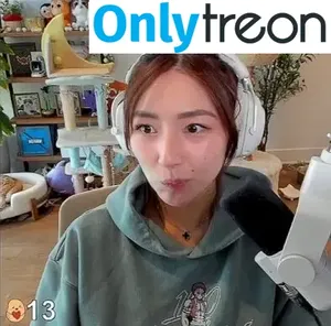 xChocobars / Janetrose / janetrosee nude photo #0700