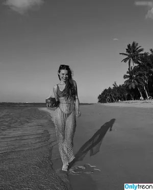 Xenia Tchoumitcheva / xenia / xeniatchoumi nude photo #0942