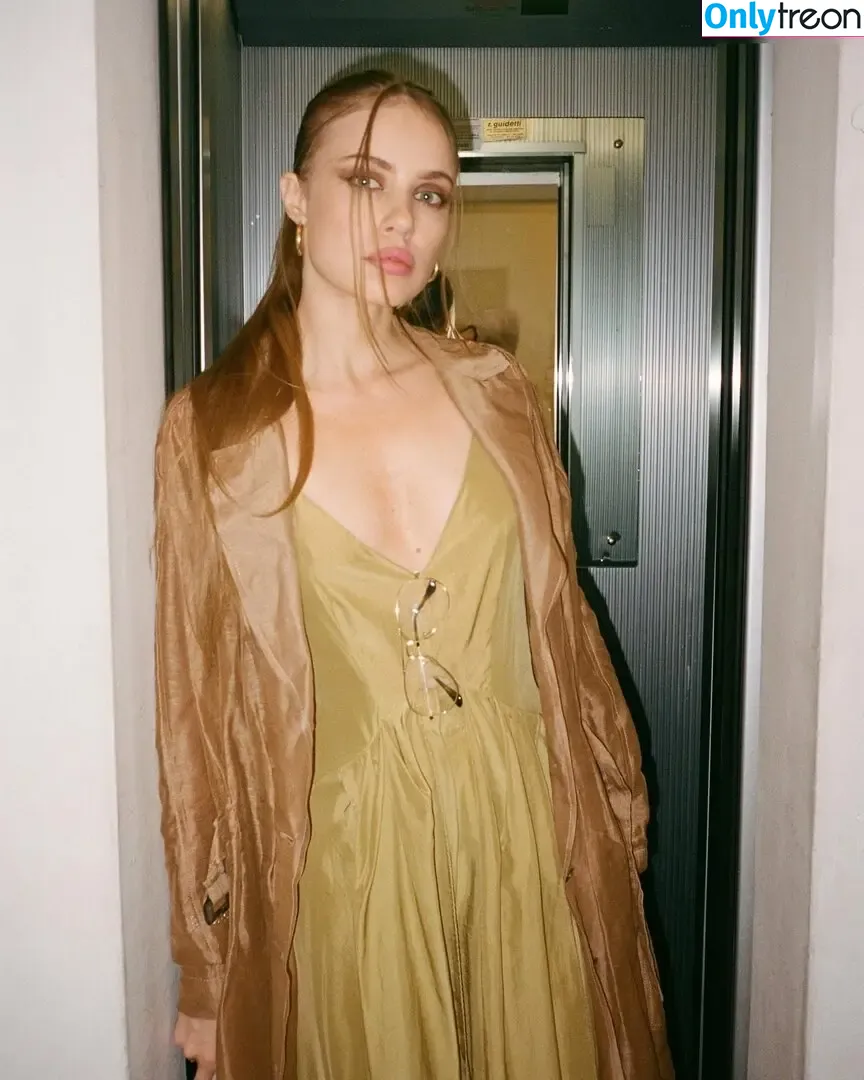 Xenia Tchoumitcheva голая photo #0865 (xenia / xeniatchoumi)