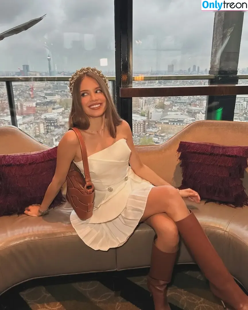 Xenia Tchoumitcheva nude photo #0954 (xenia / xeniatchoumi)