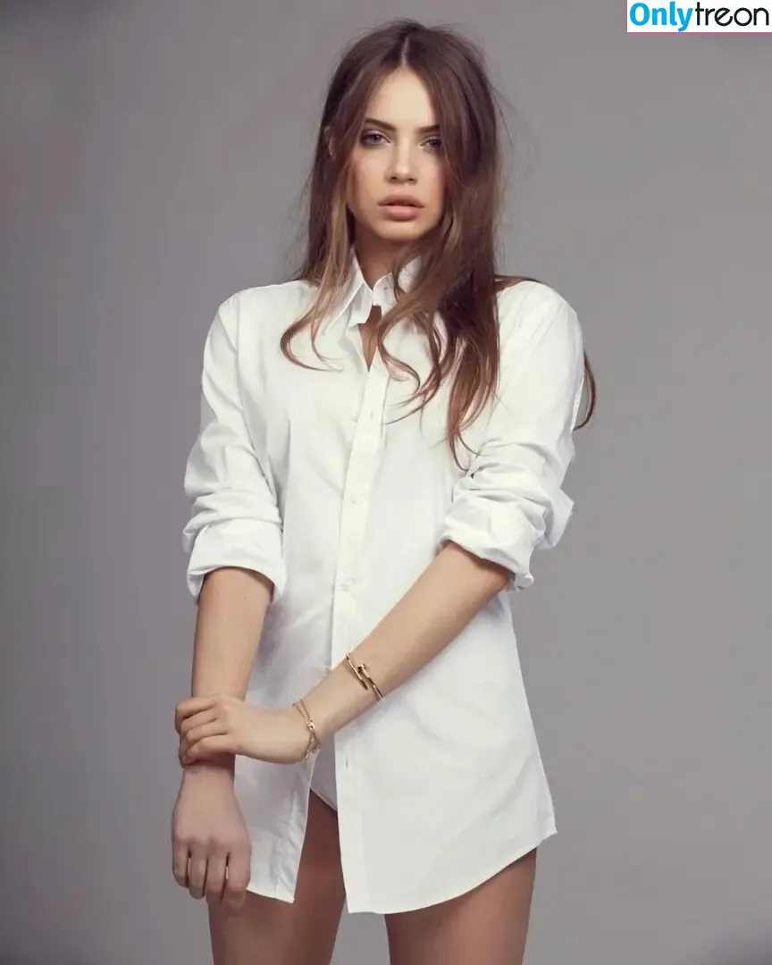 Xenia Tchoumitcheva nude photo #0961 (xenia / xeniatchoumi)