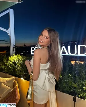 Xenia Tchoumitcheva / xenia / xeniatchoumi nude photo #1201