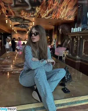 Xenia Tchoumitcheva / xenia / xeniatchoumi фото голая #1230
