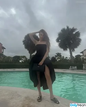 Xenia Tchoumitcheva / xenia / xeniatchoumi фото голая #1258