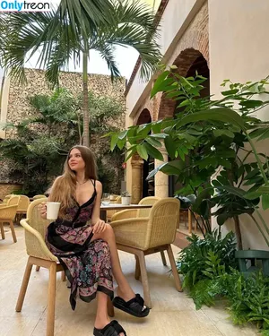 Xenia Tchoumitcheva / xenia / xeniatchoumi фото голая #1295