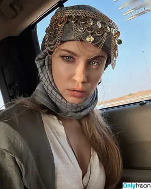 Xenia Tchoumitcheva / xenia / xeniatchoumi фото голая #1352