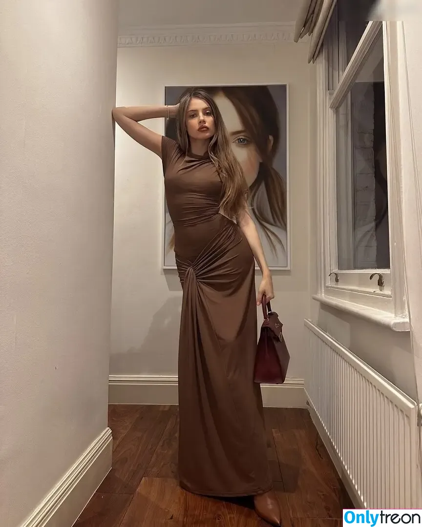 Xenia Tchoumitcheva nude photo #1245 (xenia / xeniatchoumi)