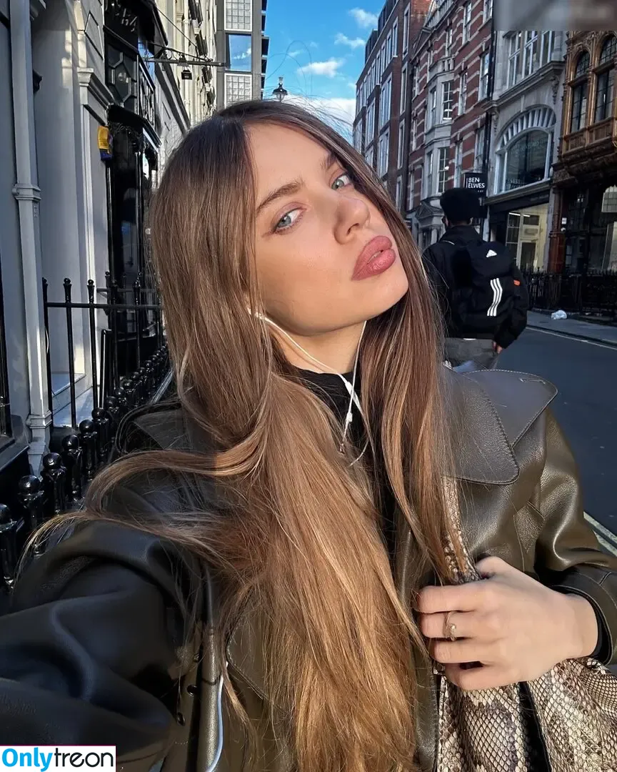 Xenia Tchoumitcheva голая photo #1246 (xenia / xeniatchoumi)