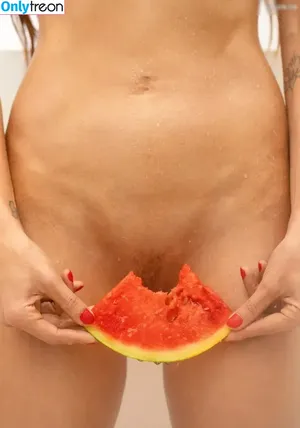 Xenia von Sachsen / princess_xenia_of_saxony / xpvs nude photo #0052