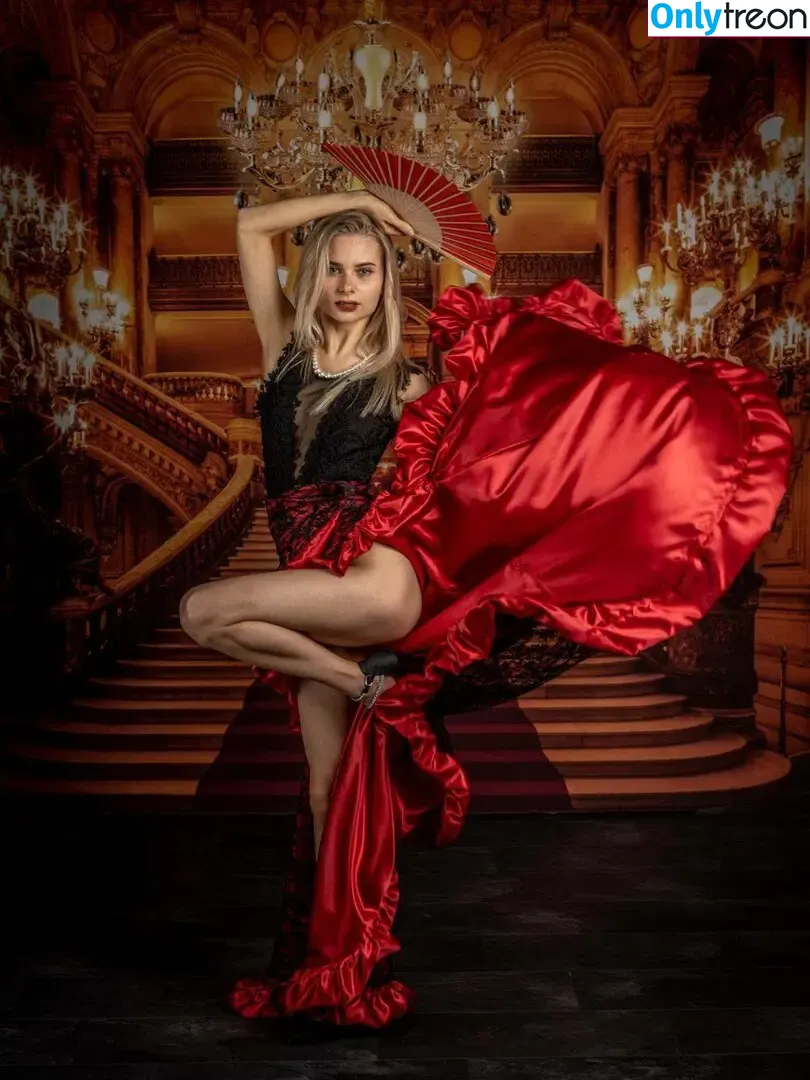 xeniablondi голая photo #0339 (Ksenia / kkseniarrr)