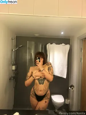 Xenlix / xenlix_ nude photo #0017