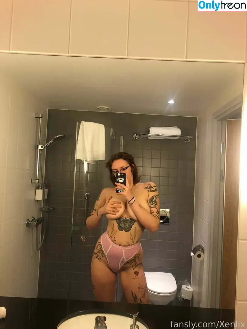 Xenlix nude photo #0018 (xenlix_)