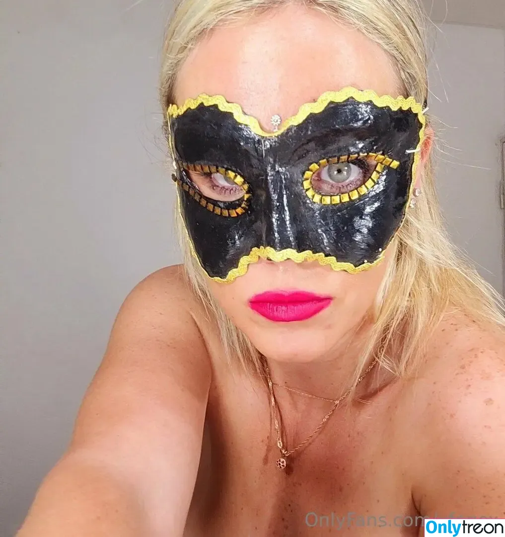 xfegox nude photo #0035 (xfegox)