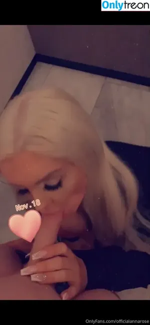  nude photo #0009