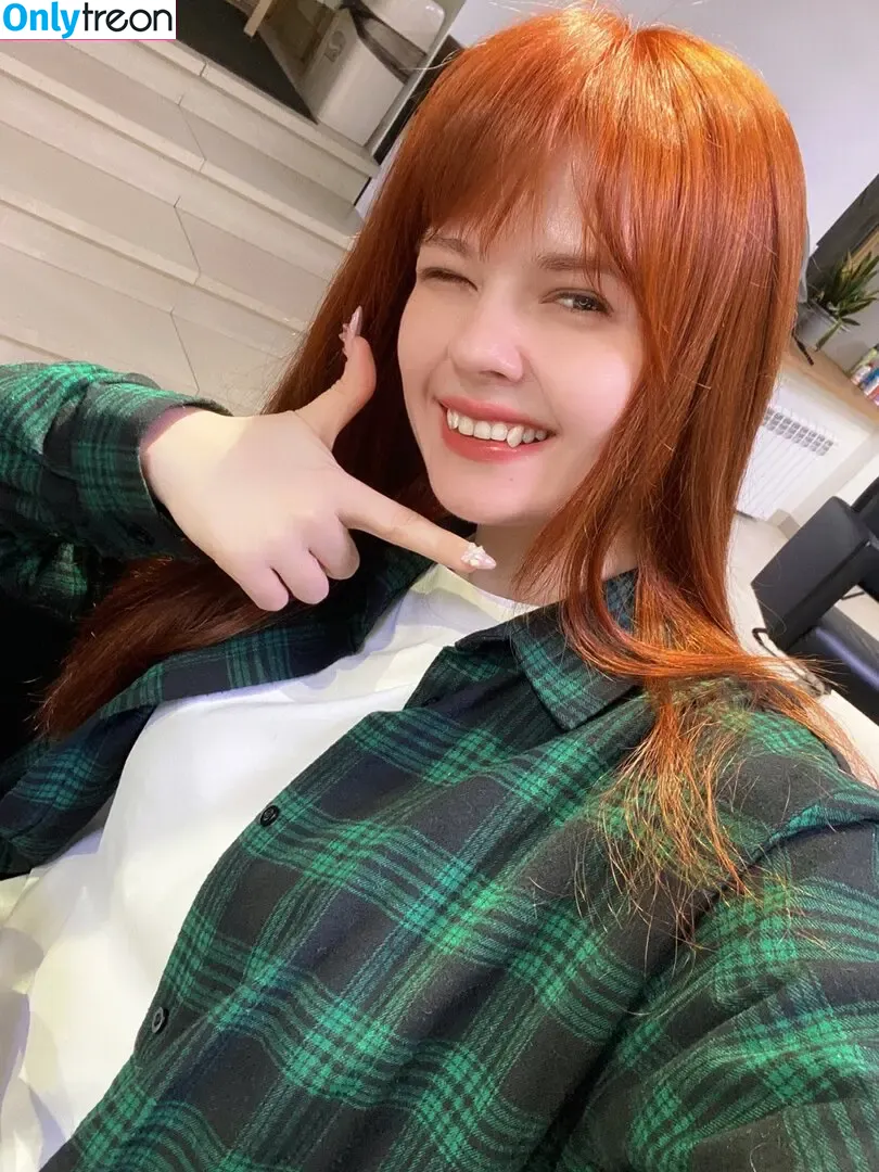 Xiao Elsie nude photo #0123 (baka elsie / bakaelsie / xiao.elsie / xiaoelsie)