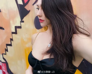 Xiaolajiao_j3 фото голая #0034