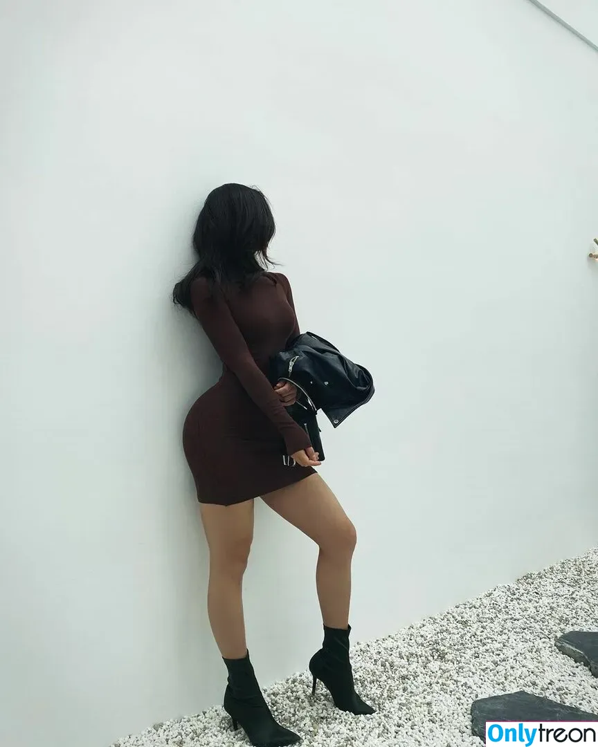 Xiaolajiao_j3 голая photo #0020 (Xiaolajiao_j3)