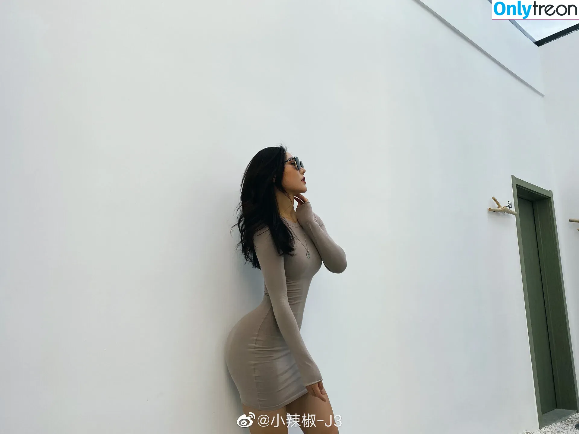 Xiaolajiao_j3 nude photo #0060 (Xiaolajiao_j3)