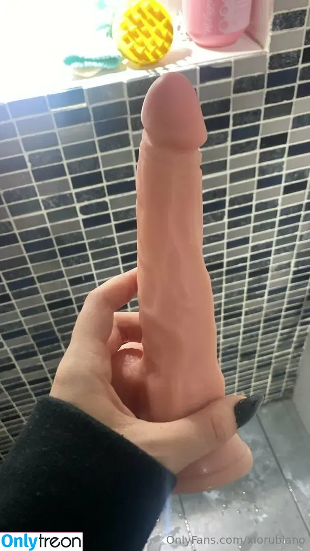 xiorubiano nude photo #0022 (xiomararubiano)