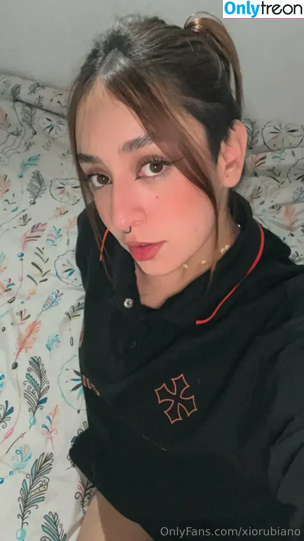 xiorubiano nude photo #0097 (xiomararubiano)