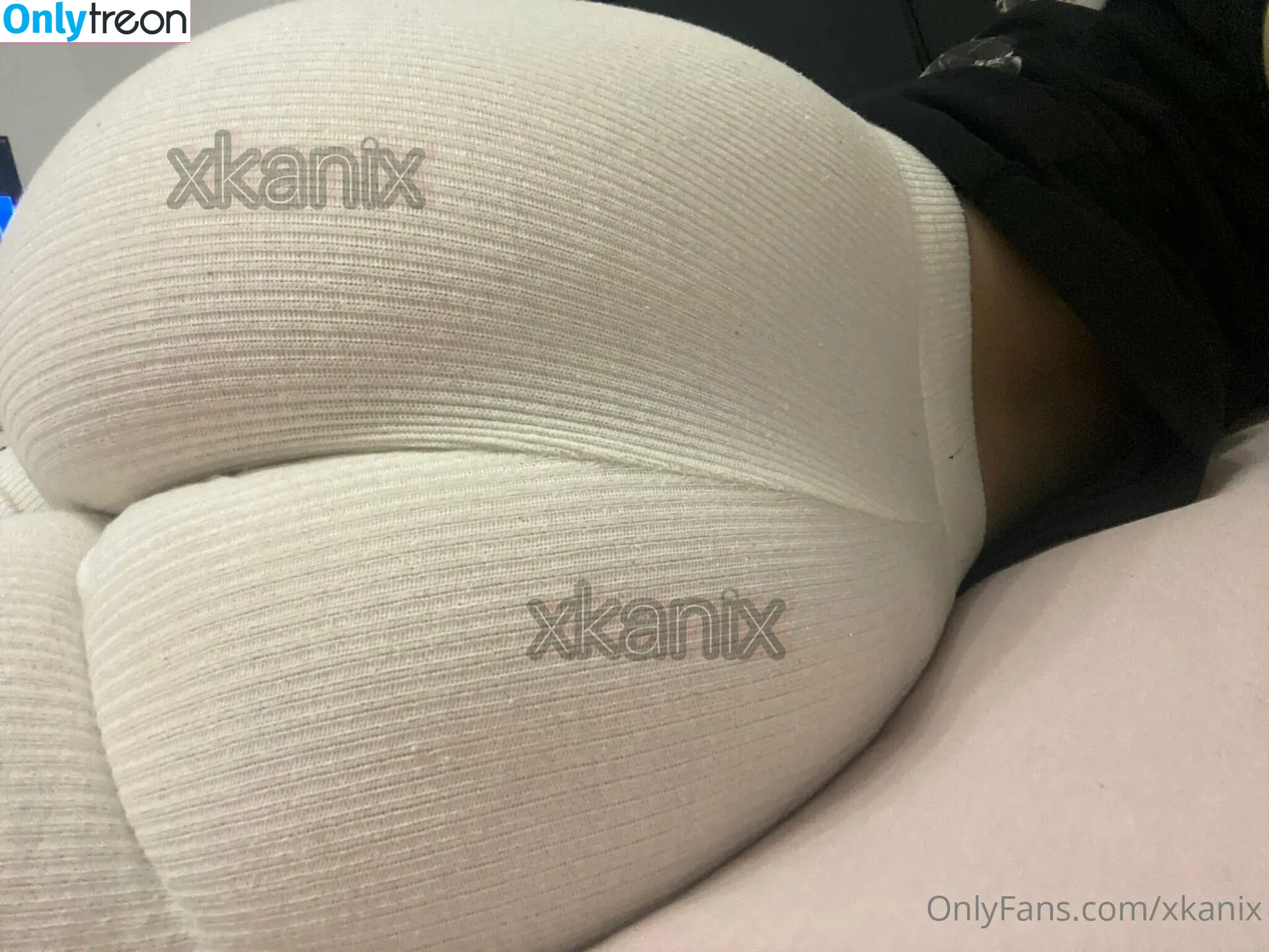 xkanix nude photo #0012 (xkanix)