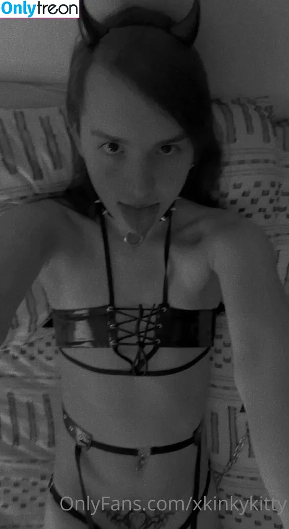 xkinkykitty голая photo #0008 (xkinakitty)